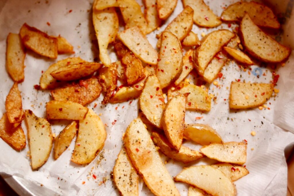 皮付きポテトは”potato wedges"